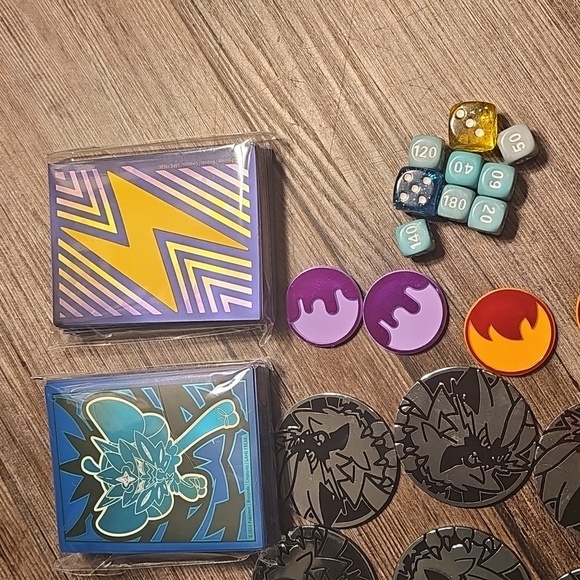 Pokemon Assorted 151, Twlight Masquerade, Surging Sparks Accessories Set - Picture 4 of 4